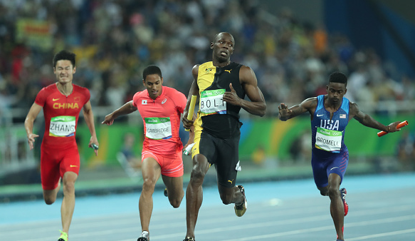 Usain  Bolt anchored 4x100 to help Jamaica to Olympic Gold